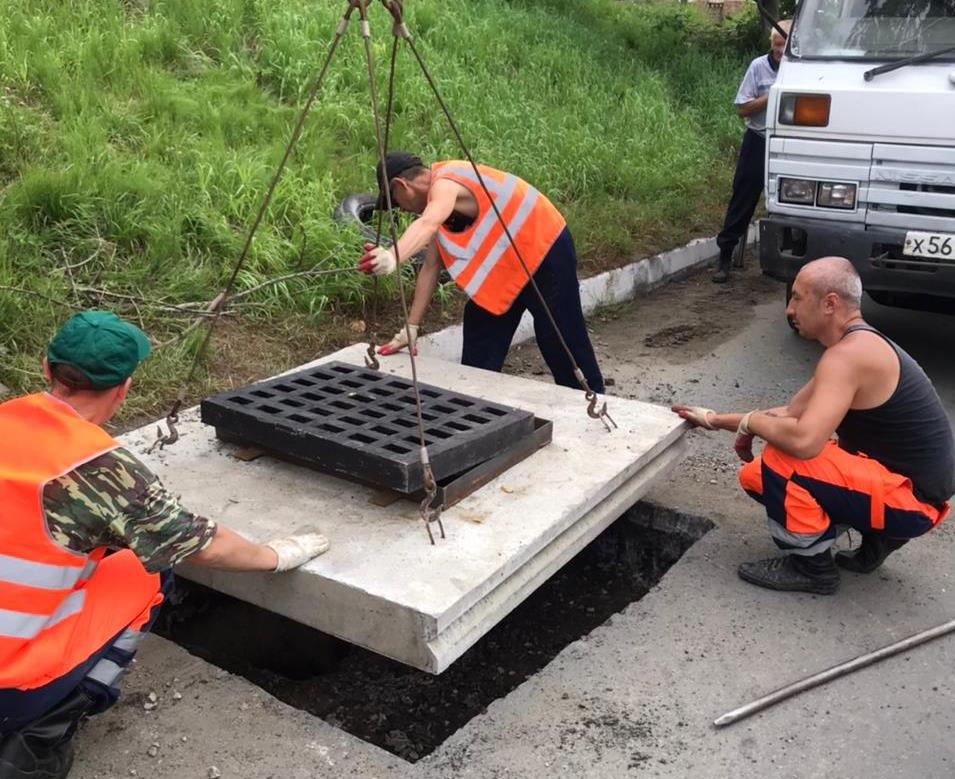 Еще на шести улицах Владивостока отремонтируют сети ливневой канализации