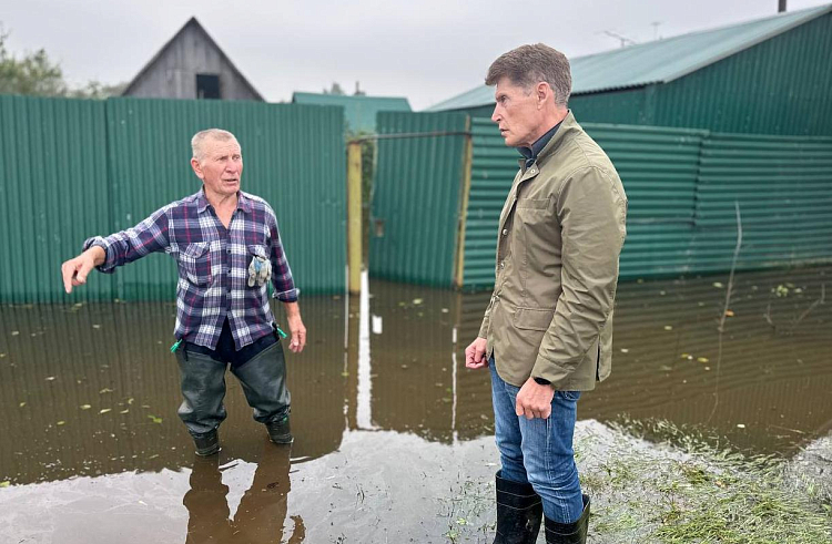 Пострадавшим от наводнения жителям Дальнереченска направят гуманитарную помощь из краевого резерва