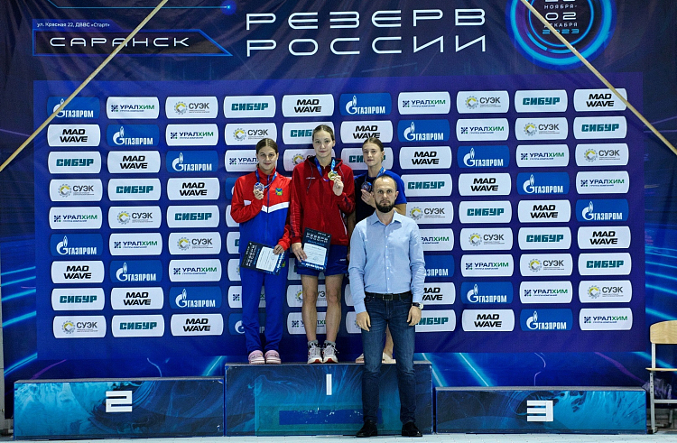 Приморские спортсменки выиграли две медали на всероссийских соревнованиях по плаванию