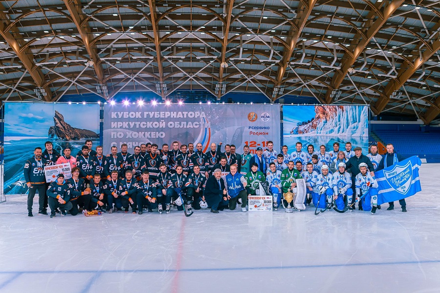 «Иркутский политех» впервые стал обладателем Кубка губернатора Приангарья по хоккею с мячом