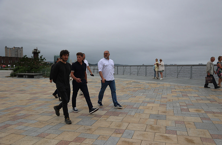 Blagoustroystvo naberezhnoy Sportivnoy gavani vo Vladivostoke idyet s operezheniem grafika 1 