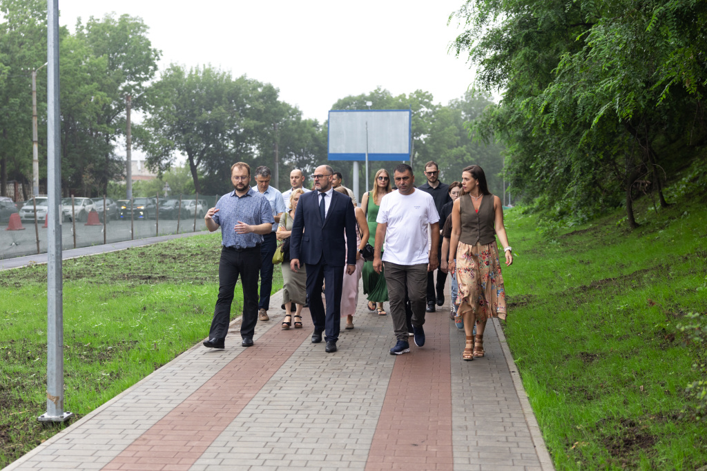 skver Novoivanovskaya obkhod 7 iz 18 