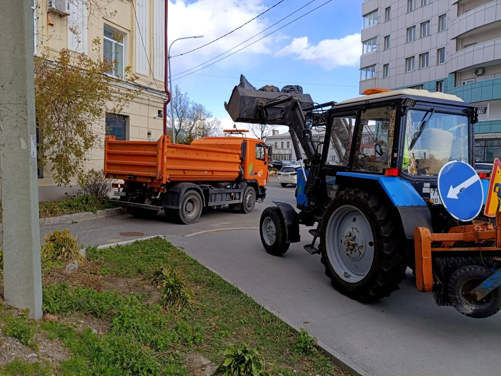 Vo Vladivostoke idyet osenniy mesyachnik chistoty 2